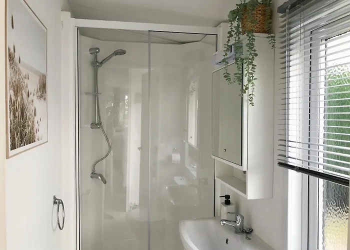 557 Op Recreatiepark De Wielen 펜션 *