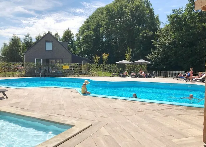 557 Op Recreatiepark De Wielen *