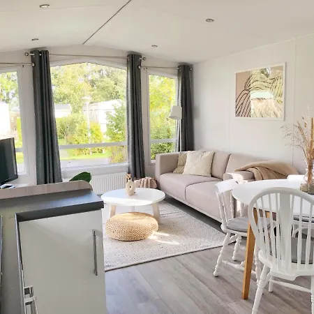 557 Op Recreatiepark De Wielen 荷属圣马丁